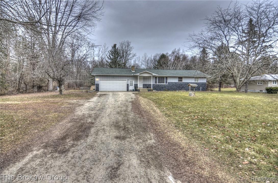 5340 Millington Road Millington, MI 48746 - Photo 2 of 36 _DSC0157_8_9.jpg