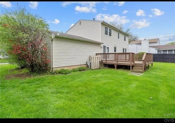 $319,900 | 7745 Whiffletree Lane, Clay, NY 13090
