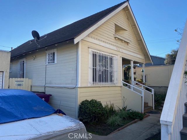744 Walnut Avenue Long Beach, CA 90813 - Photo 8 of 41 a house view with a outdoor space