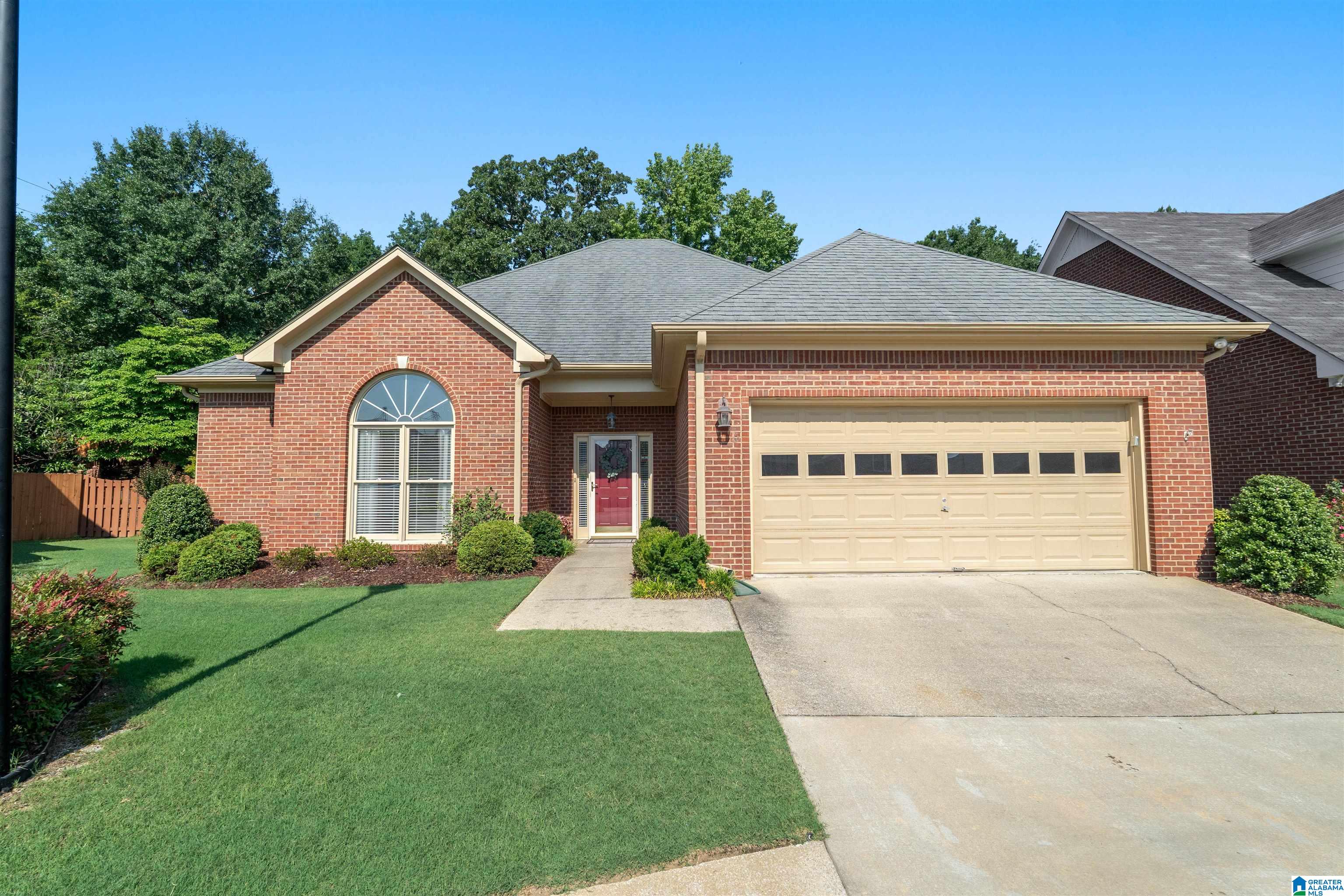 203 Beaver Crest Pelham, AL 35124 - Photo 1 of 35