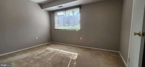 $200,000 | 12705 Dara Drive, Unit T3, Woodbridge, VA 22192