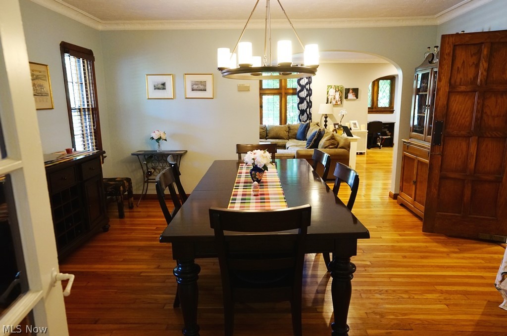 3290 Chalfant Road Cleveland, OH 44120 - Photo 3 of 14 Gallery Image 3
