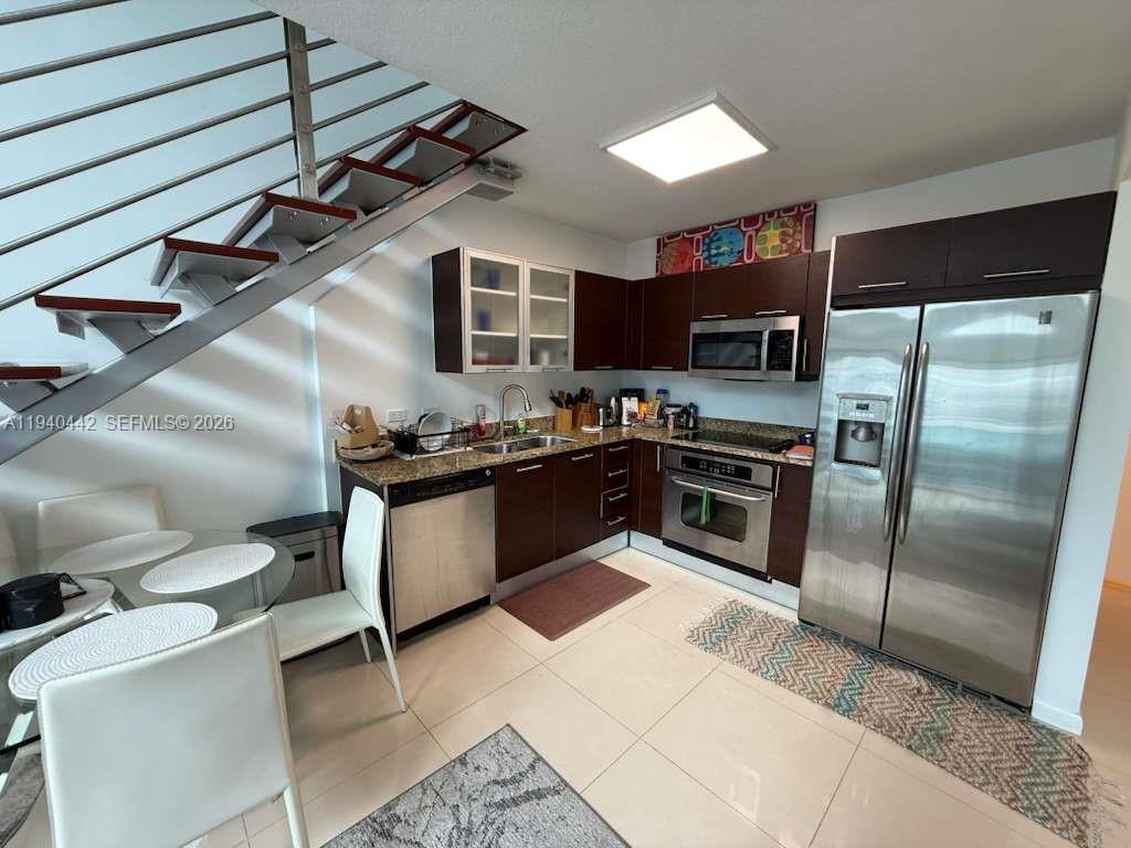 41 Southeast 5th Street, Unit 1314 Miami, FL 33131 - Photo 6 of 24