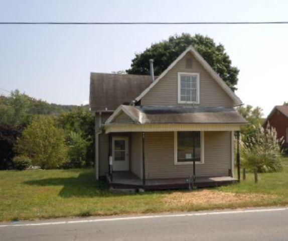 43 Hamburg Road Southwest Lancaster, OH 43130 - Photo 1 of 8