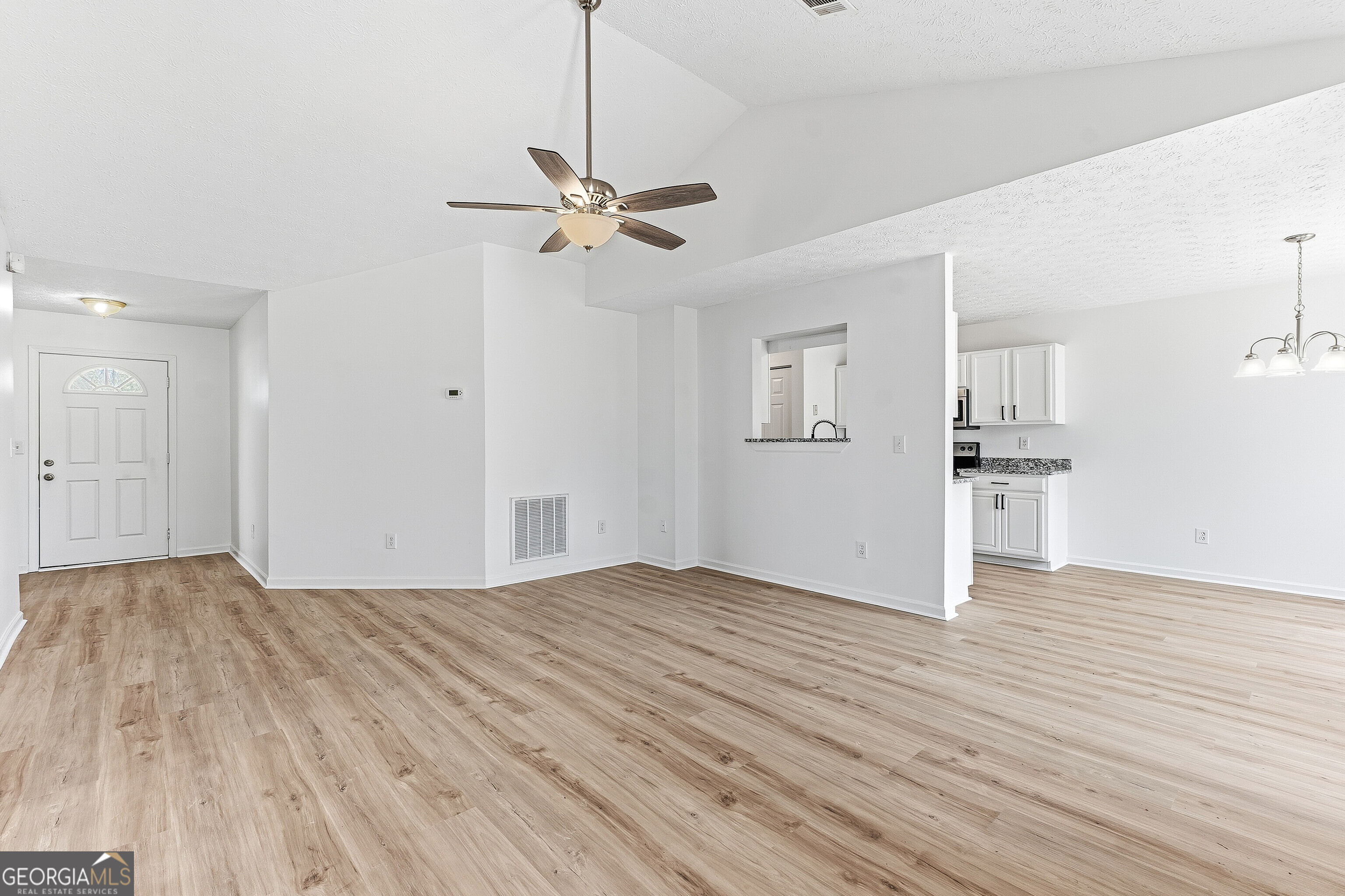 204 Apple Valley Road Macon, GA 31217 - Photo 13 of 54