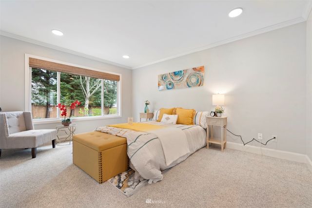 $2,460,000 | 129 246th Way Southeast, Sammamish, WA 98074