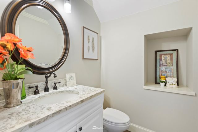 $2,460,000 | 129 246th Way Southeast, Sammamish, WA 98074