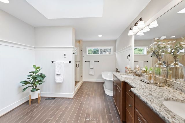 $2,460,000 | 129 246th Way Southeast, Sammamish, WA 98074