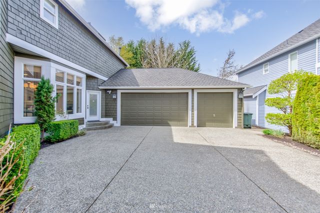 $2,460,000 | 129 246th Way Southeast, Sammamish, WA 98074