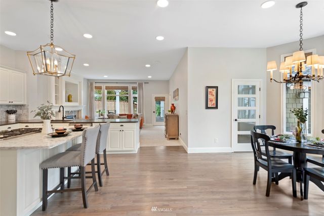 $2,460,000 | 129 246th Way Southeast, Sammamish, WA 98074