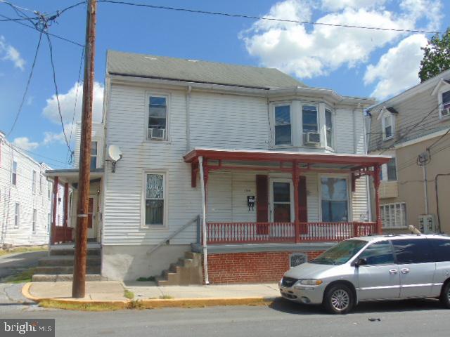 142 North Spring Street Middletown, PA 17057 - Photo 3 of 29 Gallery Image 3