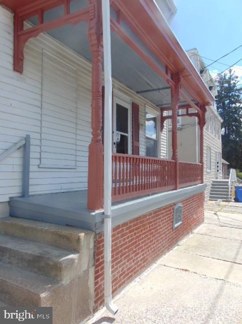 142 North Spring Street Middletown, PA 17057 - Photo 5 of 29 Gallery Image 5