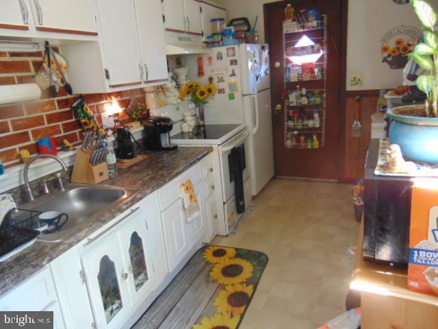 142 North Spring Street Middletown, PA 17057 - Photo 7 of 29 Gallery Image 7