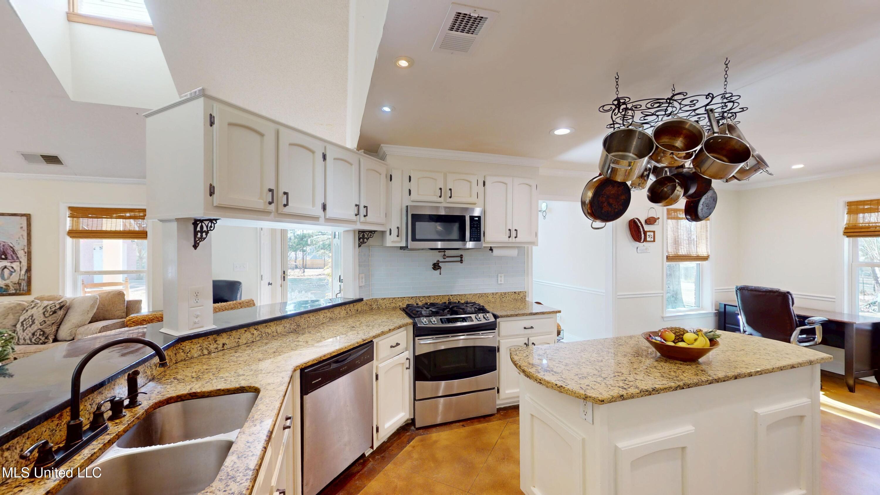 1200 Craft Road Olive Branch, MS 38654 - Photo 19 of 36 1200-Craft-Rd-12162025_132442