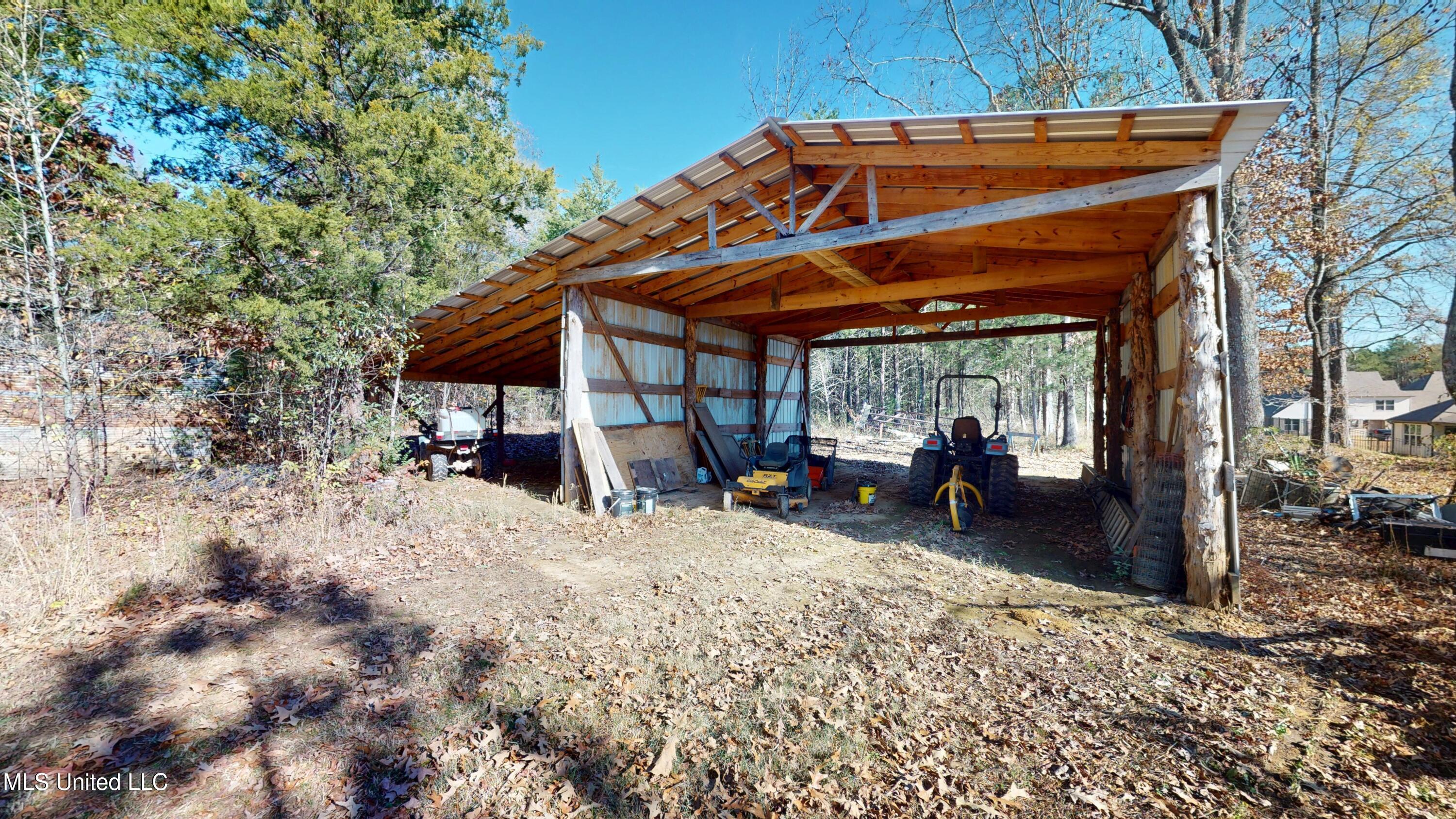 1200 Craft Road Olive Branch, MS 38654 - Photo 6 of 36 1200-Craft-Rd-12162025_134956