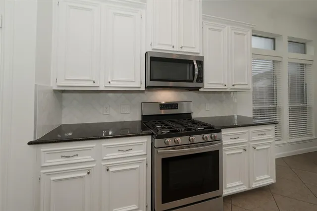 $3,000 | 14830 Barton Grove Lane, Humble, TX 77396