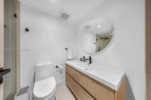 $6,900 | 701 Brickell Key Boulevard, Unit 1112, Miami, FL 33131