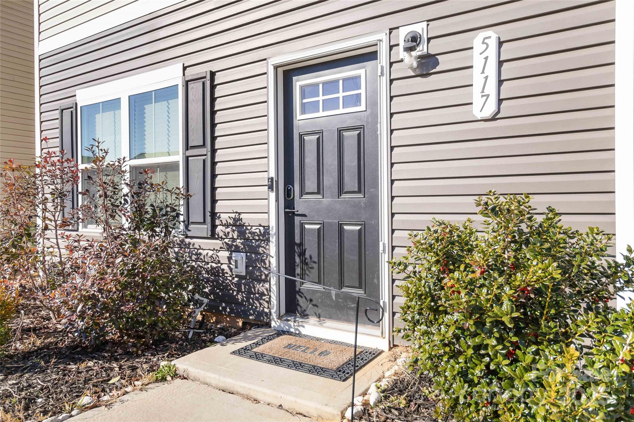 5117 Tinker Field Road Charlotte, NC 28215 - Photo 6 of 34