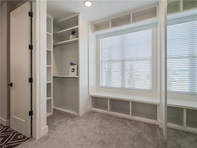 $1,195,220 | 21615 West 80th Terrace, Shawnee, KS 66218