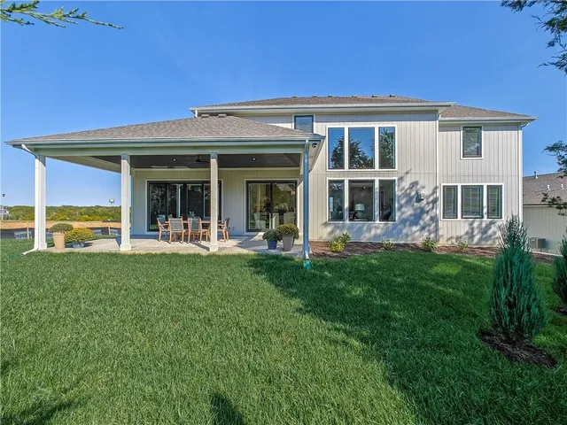 $1,195,220 | 21615 West 80th Terrace, Shawnee, KS 66218