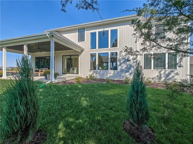 $1,195,220 | 21615 West 80th Terrace, Shawnee, KS 66218