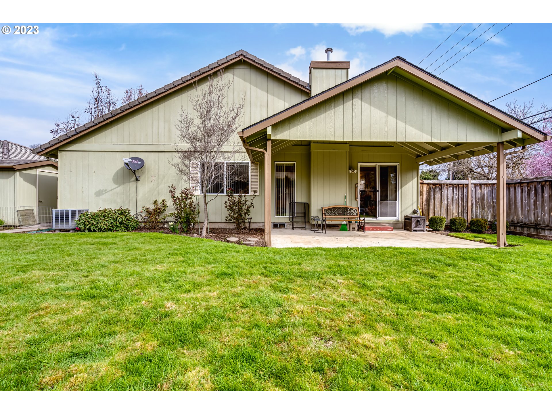 878 Aspen Street Springfield, OR 97477 - Photo 29 of 35