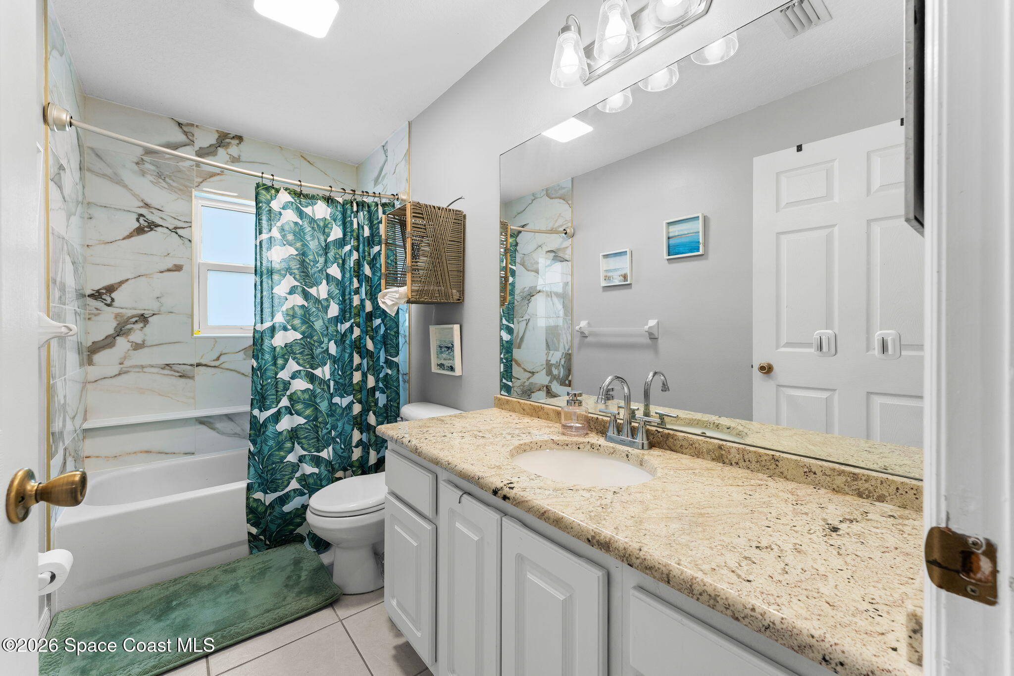 2003 Cato Court, Unit F8 Indialantic, FL 32903 - Photo 24 of 41 Second Full Bath