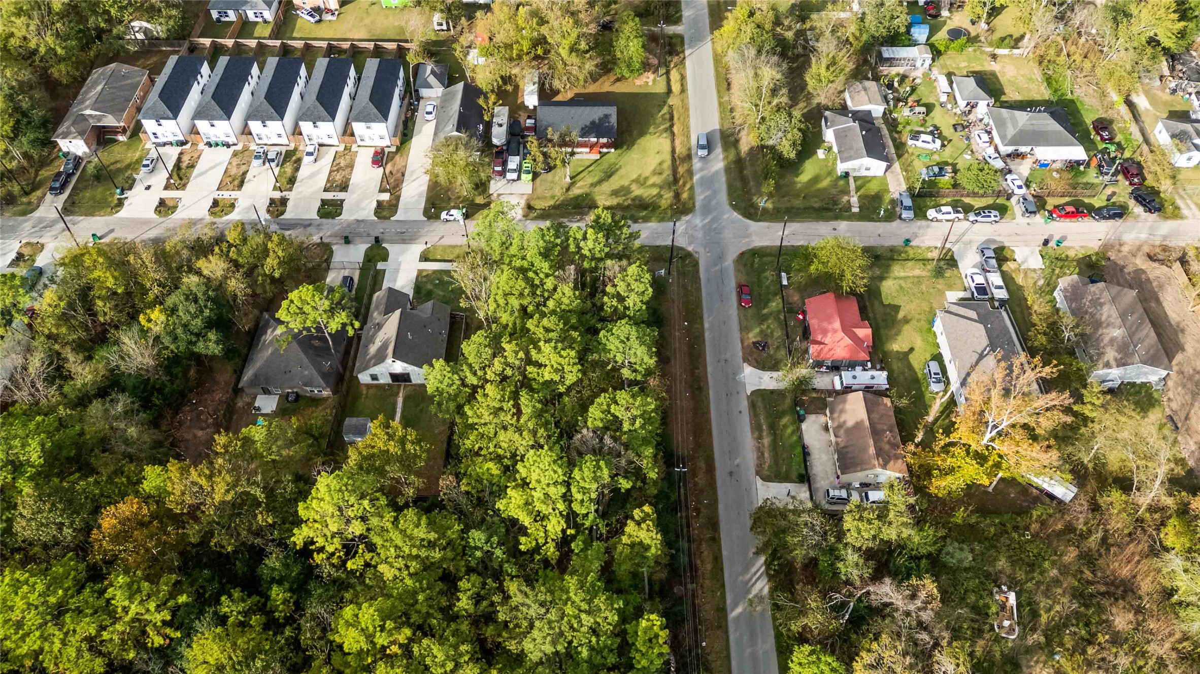 6030 Wedgefield Street Houston, TX 77028 - Photo 7 of 8 view of an outdoor space