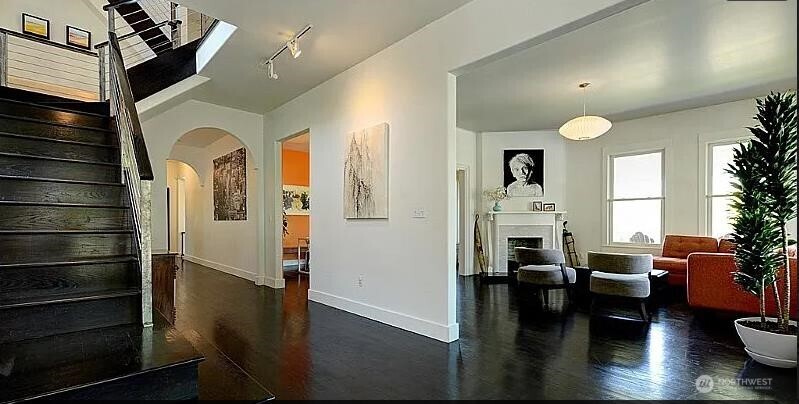 2753 South Washington Street Seattle, WA 98144 - Photo 3 of 14