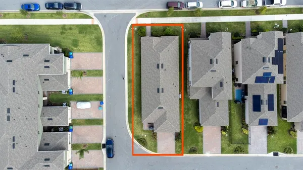 $2,950 | 16743 Herongate Drive, Winter Garden, FL 34787