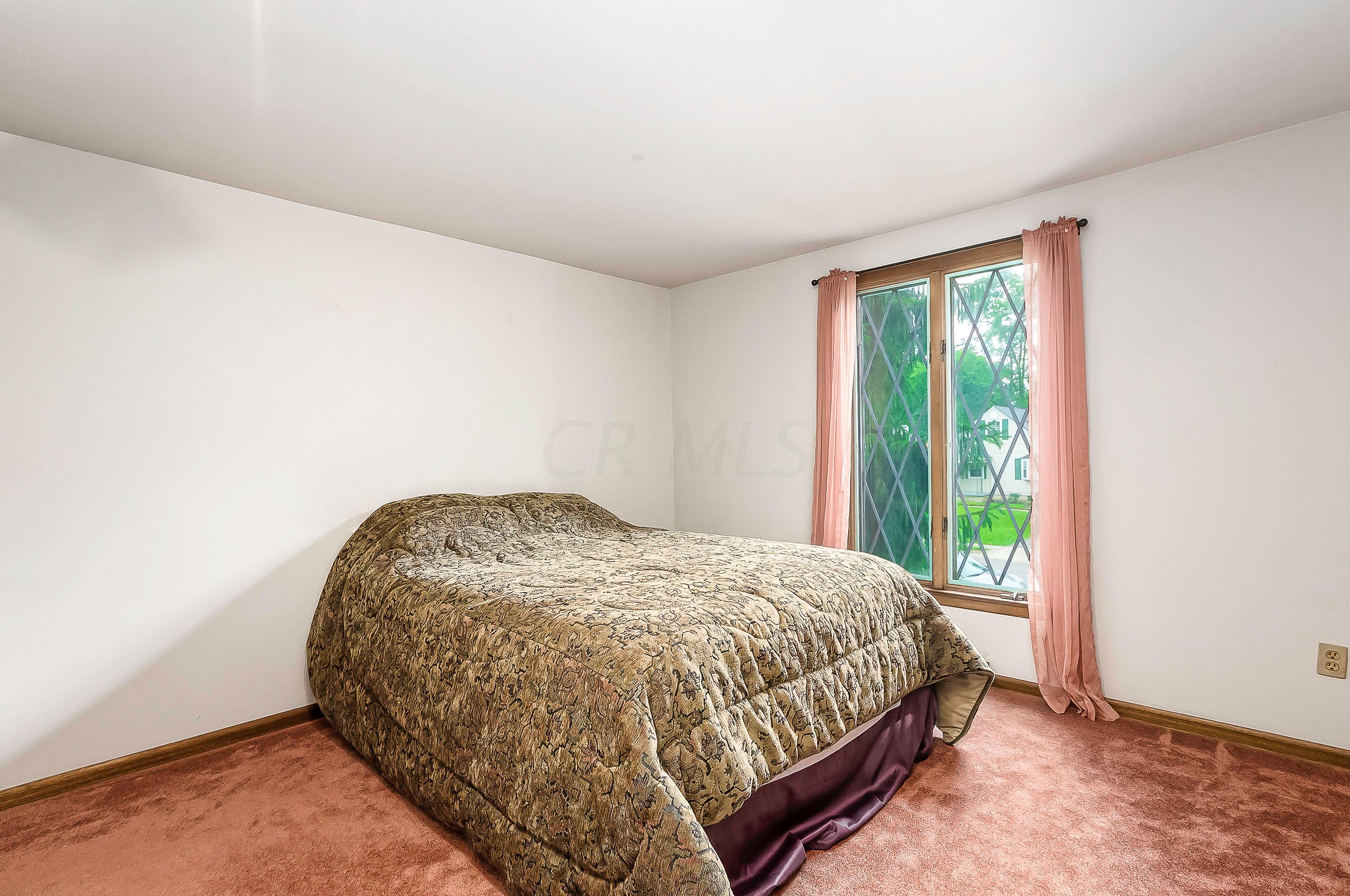 254 Chase Road Columbus, OH 43214 - Photo 18 of 23 Gallery Image 18