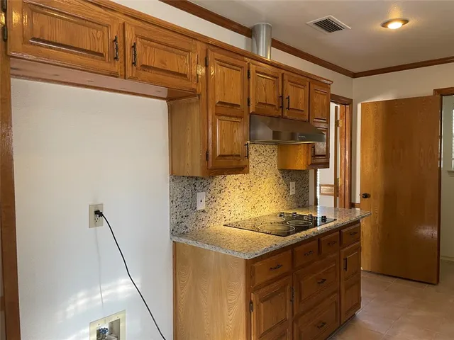 $2,350 | 6705 Sweetwater Drive, Plano, TX 75023