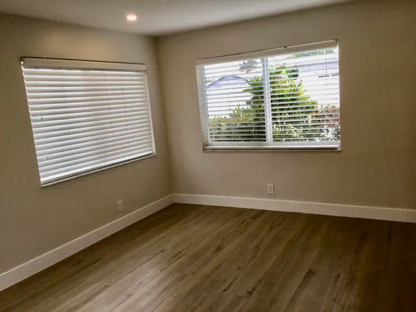 $2,500 | 2622 Northwest 54th Street, Tamarac, FL 33309