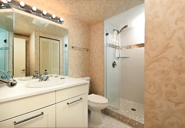 a close up view of washer and dryer