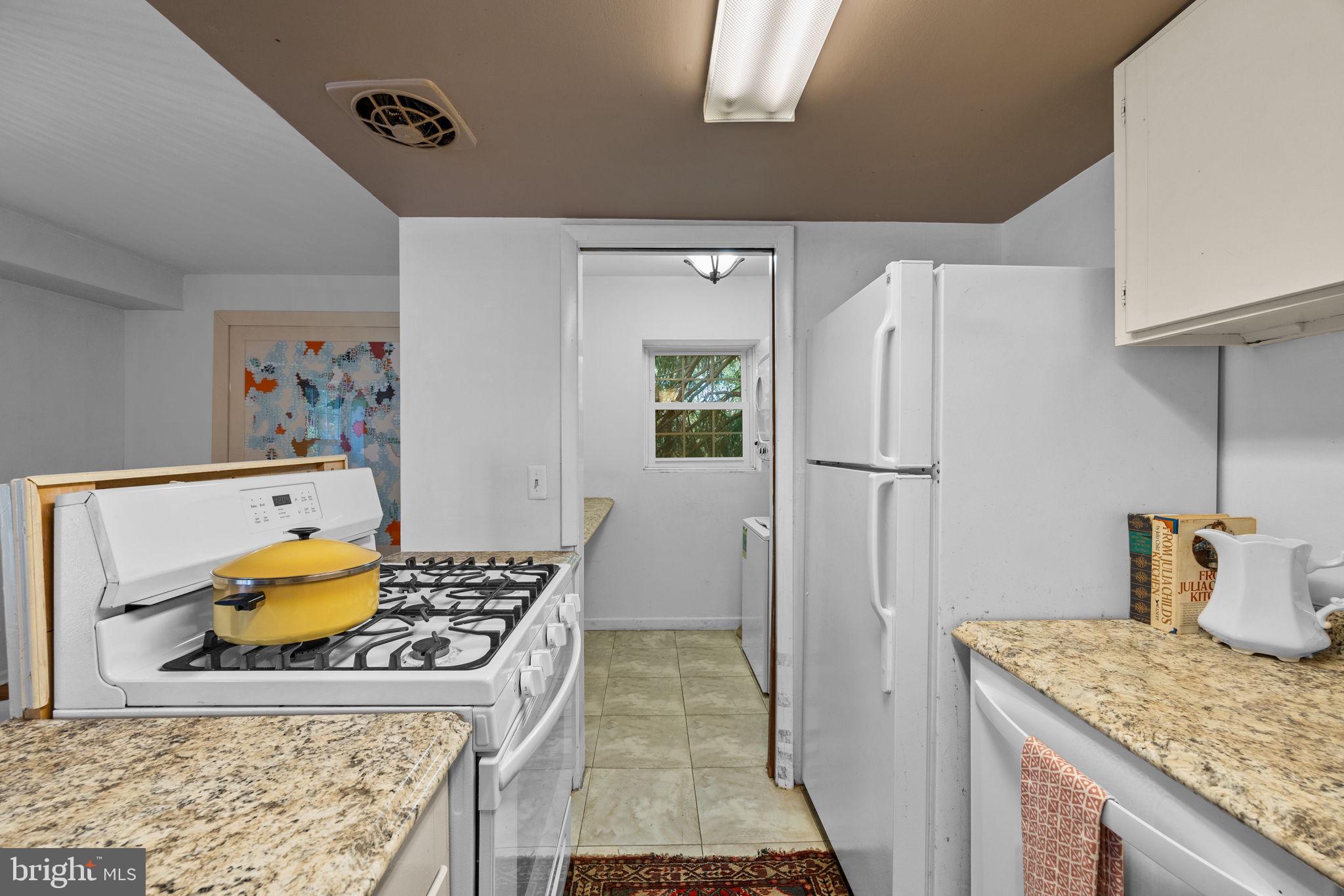 7302 Cresheim Road, Unit D12 Philadelphia, PA 19119 - Photo 17 of 31 Gallery Image 17