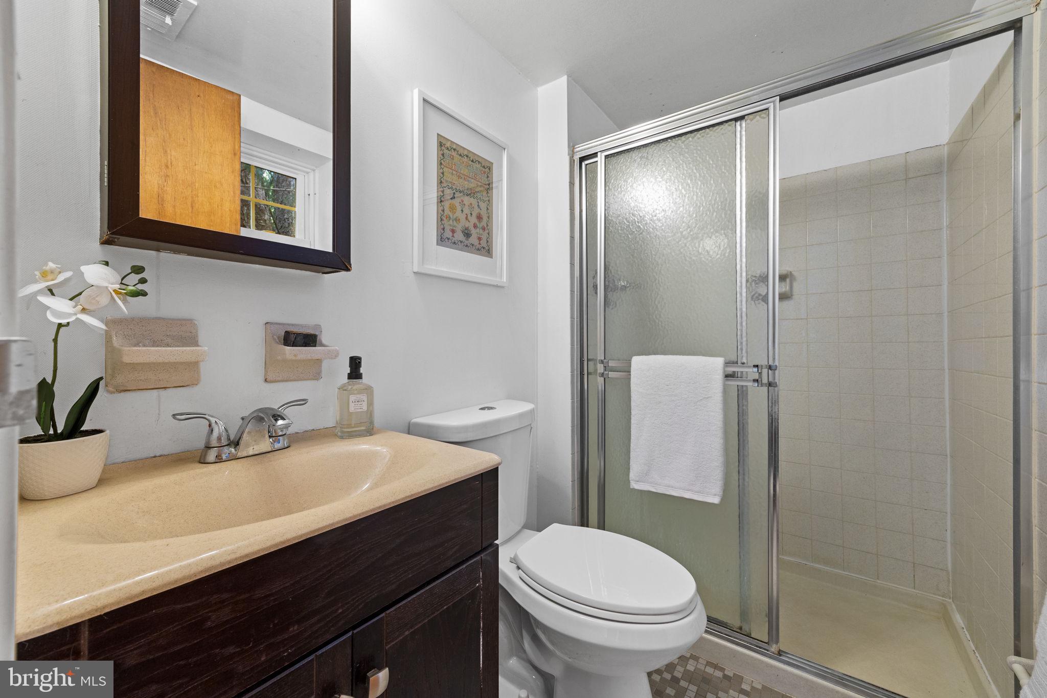 7302 Cresheim Road, Unit D12 Philadelphia, PA 19119 - Photo 24 of 31 Gallery Image 24