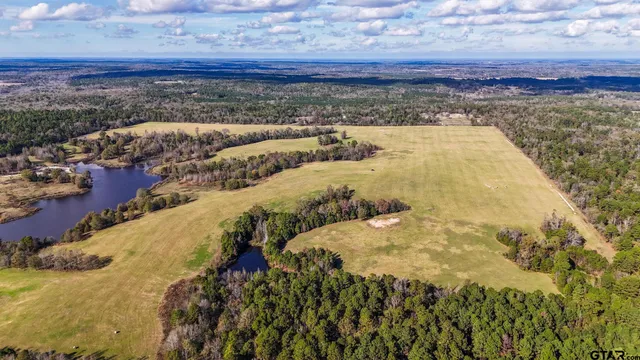 $480,000 | 1040 County Road 3590, Winnsboro, TX 75494