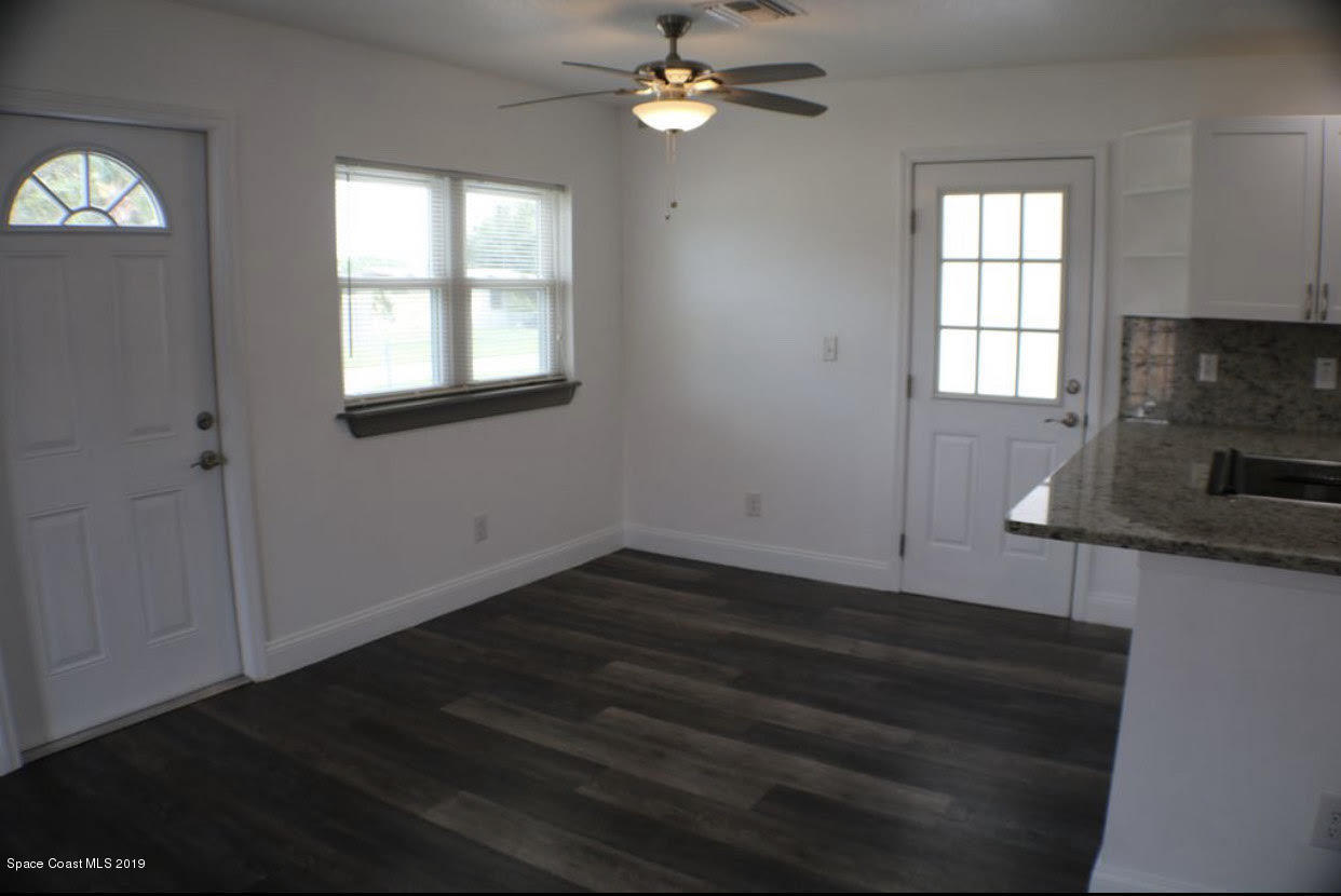 2156 Allan Adale Road Melbourne, FL 32935 - Photo 7 of 13 Dining