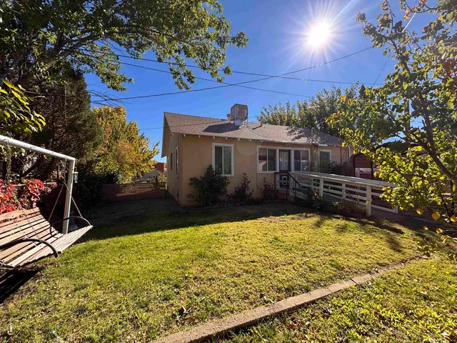 $299,900 | 137 East Payne Street, Unit 5, Independence, CA 93526