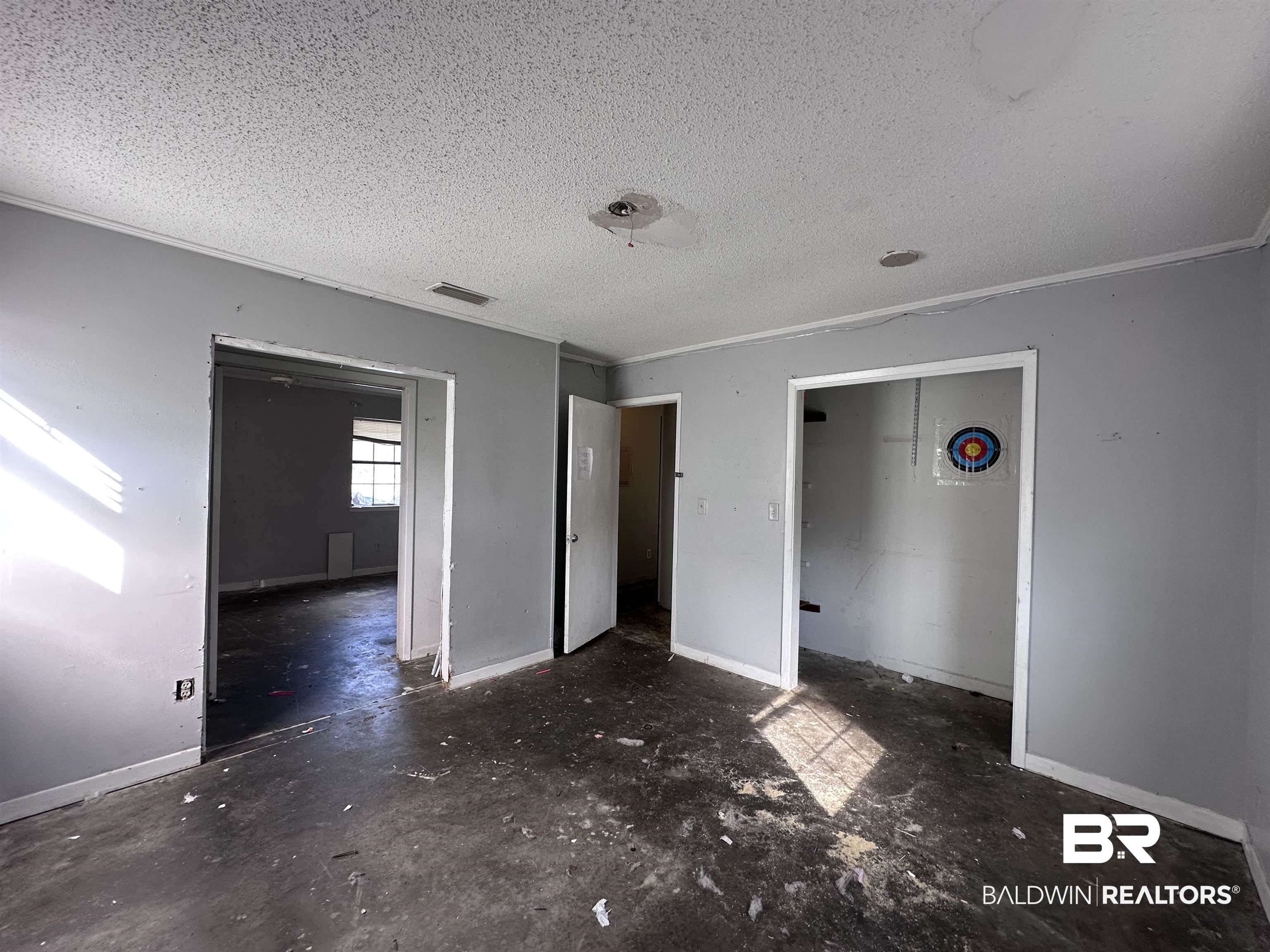 621 East Walker Avenue Foley, AL 36535 - Photo 5 of 8 Gallery Image 5