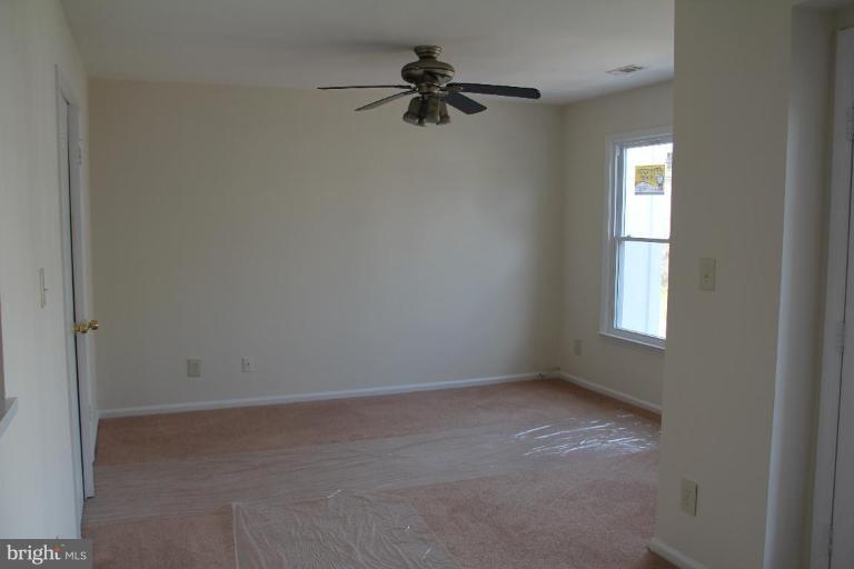 6018 Sunset Ridge Court Centreville, VA 20121 - Photo 5 of 16 Master Bedroom
