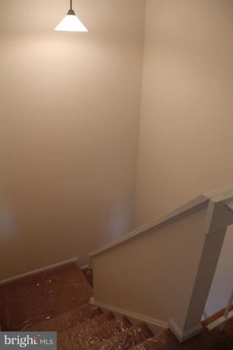6018 Sunset Ridge Court Centreville, VA 20121 - Photo 8 of 16 Staircase