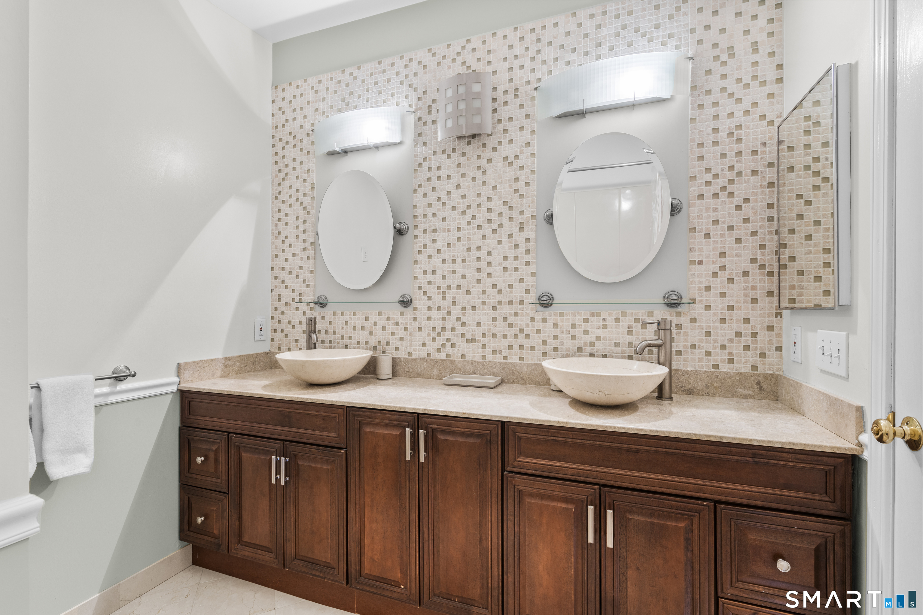 42 Highland Road, Unit 6 Stamford, CT 06902 - Photo 21 of 40