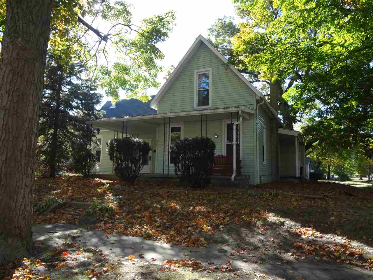 403 East 13th Street Rochester, IN 46975 - Photo 1 of 8
