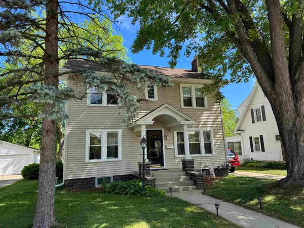 $290,000 | 1407 Sharon Street, Janesville, WI 53545