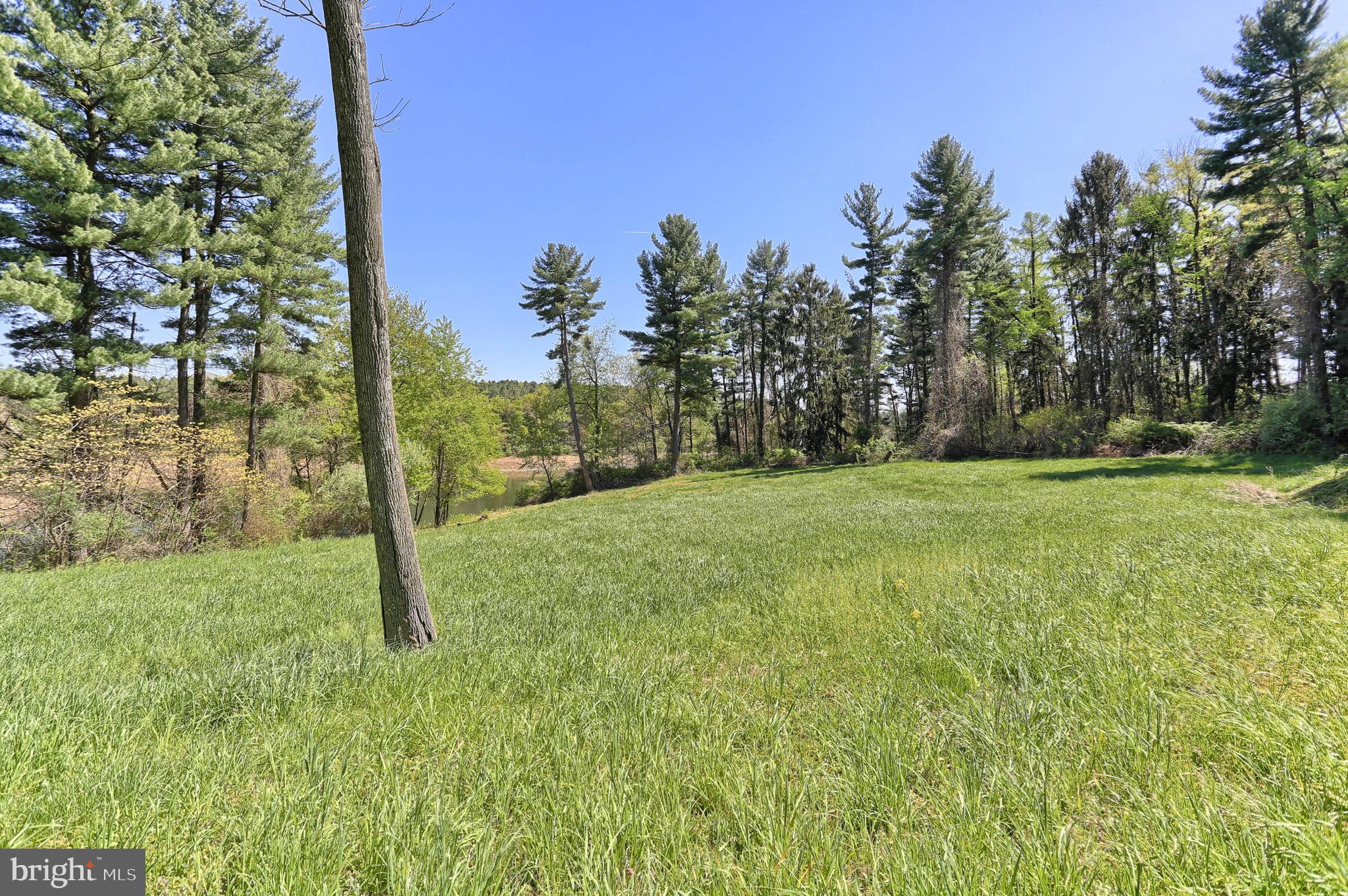 1340 Lake Road Spring Grove, PA 17362 - Photo 6 of 18