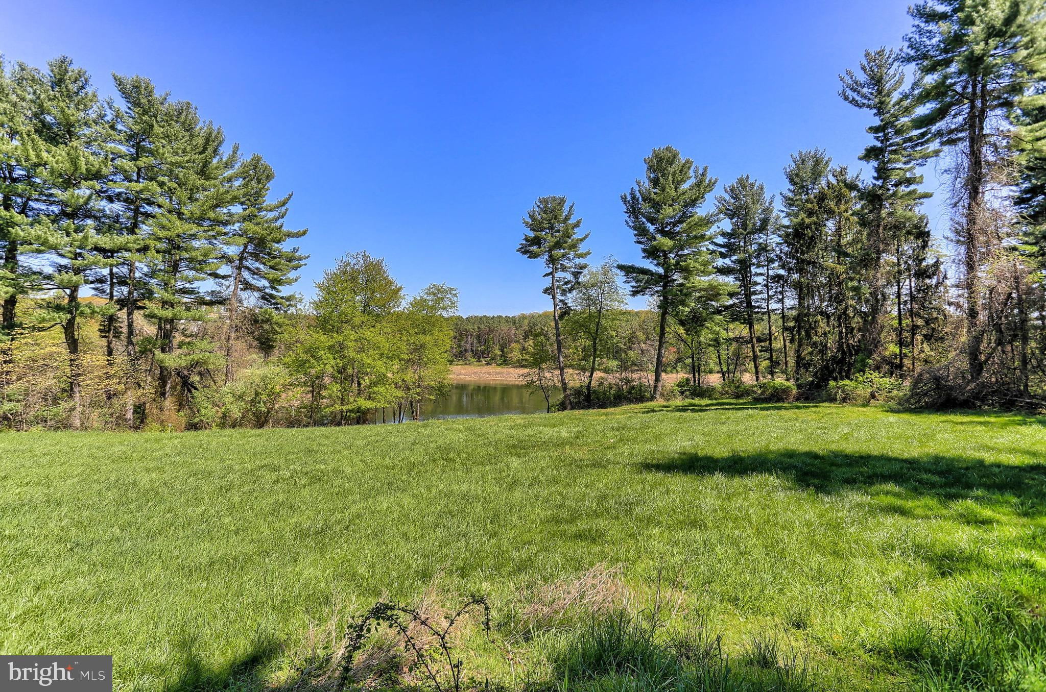 1340 Lake Road Spring Grove, PA 17362 - Photo 8 of 18