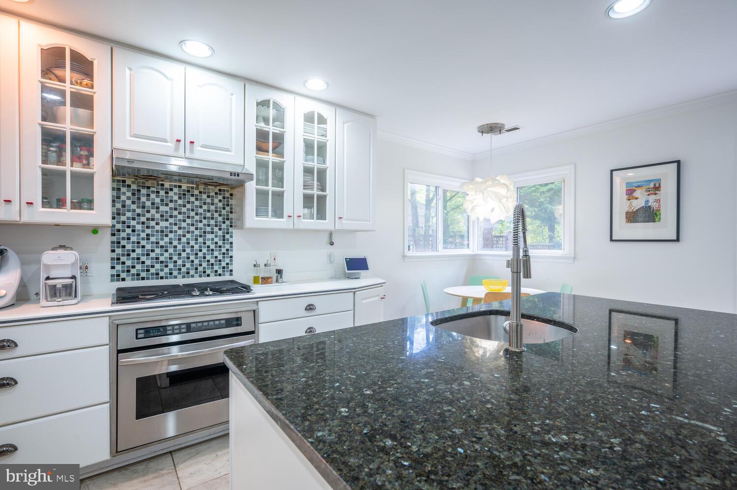 3314 Coquelin Terrace Chevy Chase, MD 20815 - Photo 8 of 27