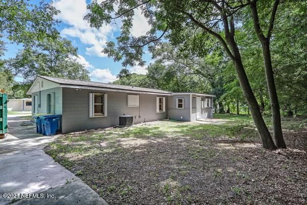 100 Lighthouse Road South Jacksonville, FL 32225 - Photo 30 of 33 a view of a house with a yard