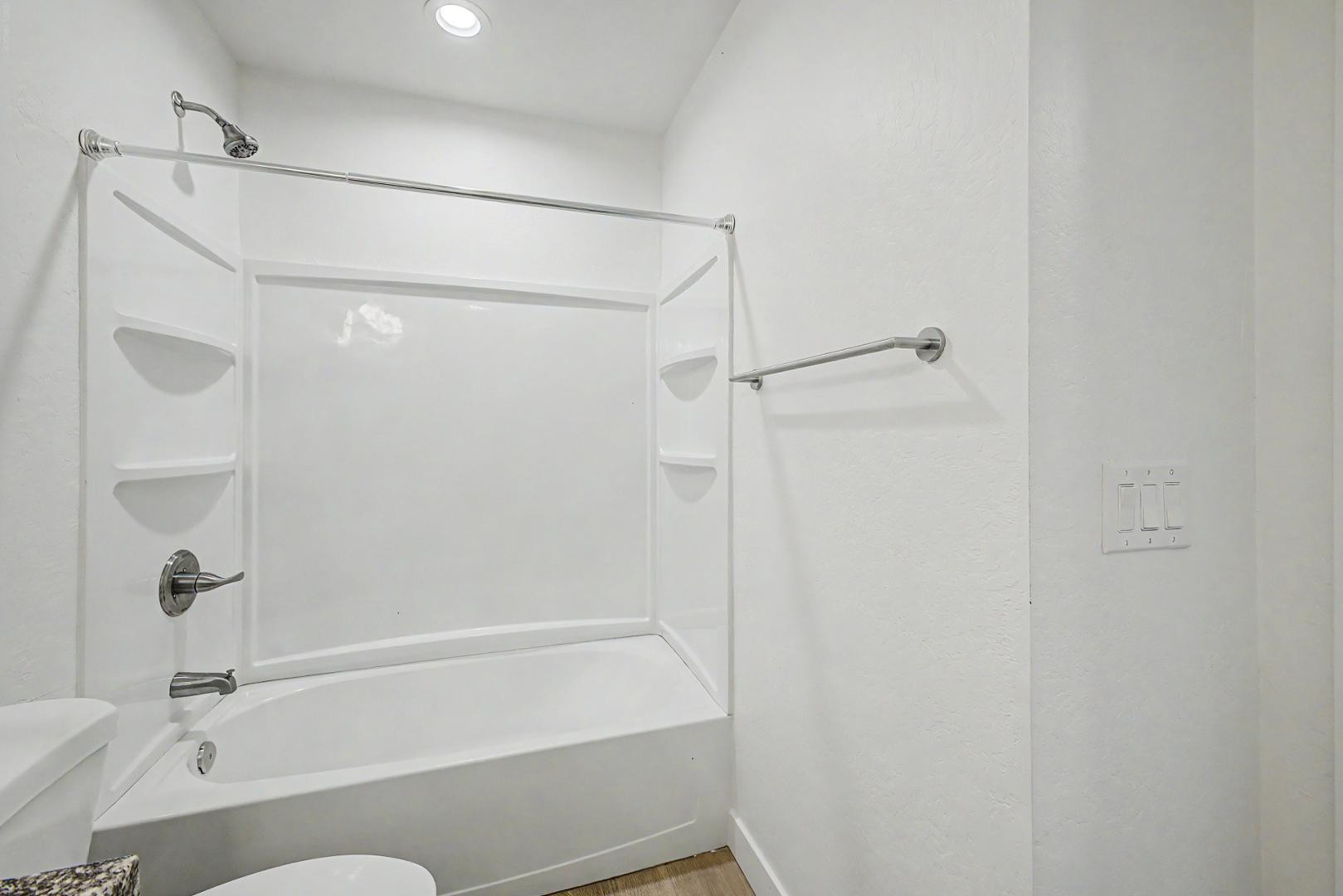105 West Latona Road Phoenix, AZ 85041 - Photo 29 of 50 Photo #29
